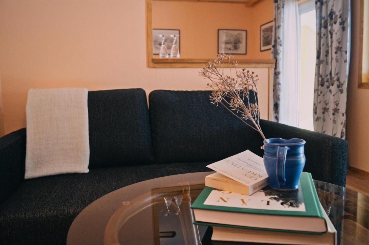 Drei Jahreszeiten Köpingsvik Buitenkant foto